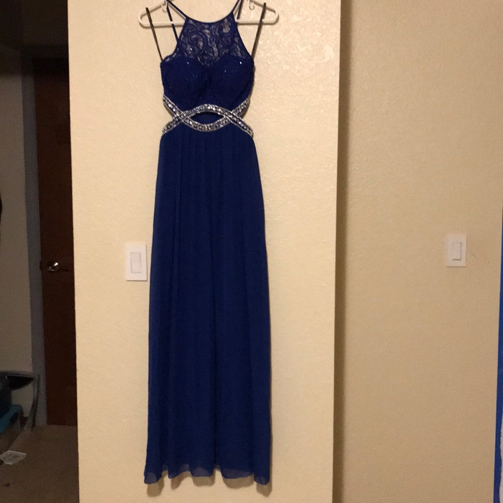 Beautiful Blue Prom Dress - Picture 6 of 9